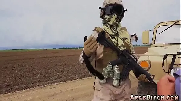 Tubo di azionamento Anale francese maturo arabo The Booty Drop point, 23 km fuori dalla base HD