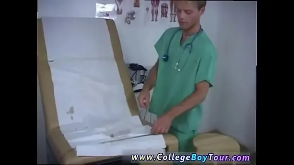 HD Gay showing pubes porn tube Dr. Phingerphuk was short passed again Laufwerk Tube