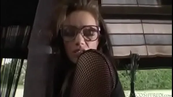 HD Bitch with glasses get fucked drive Tube