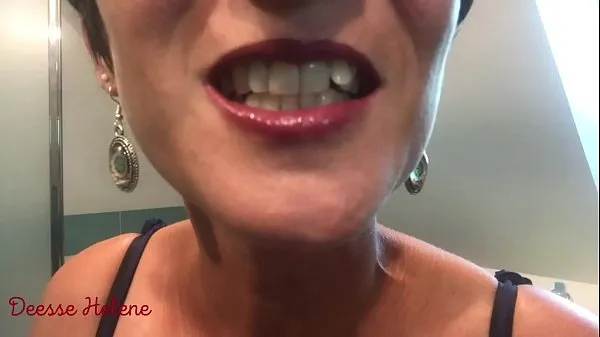 Tubo di azionamento ASMR Mouth Goddess Hélène su HD