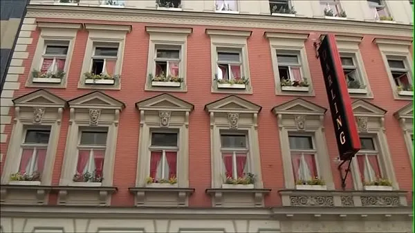 Unidad de Barrio rojo en Ve Smeckach Praga República Checa HD Tube