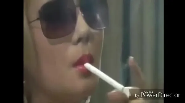 HD Smoking Fetish Dangle Compilation meghajtó cső