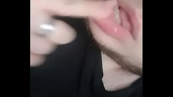 HD Gay guy lick his body for you sürücü Tüpü