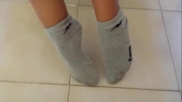 أنبوب محرك perfect small feet in socks عالي الدقة