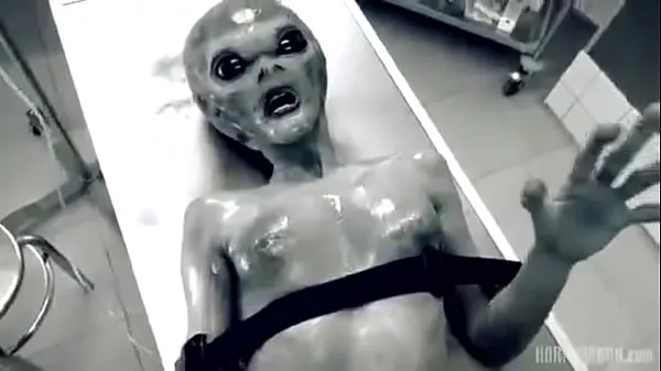 एचडी Alien female ड्राइव ट्यूब