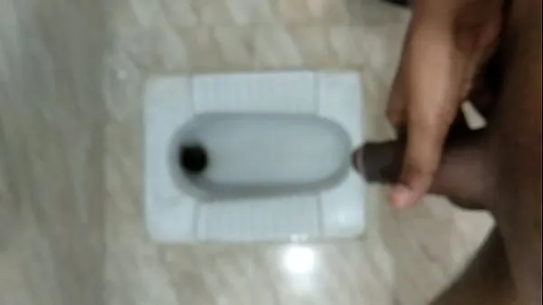 HD Masturbat in toilet drive Tube