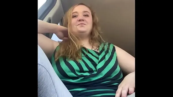 HD Linda Natural Chubby Blonde começa no carro e é fodido como um louco em casa acionamento Tube