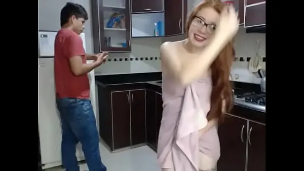 ایچ ڈی Redhead towel tease ڈرائیو ٹیوب