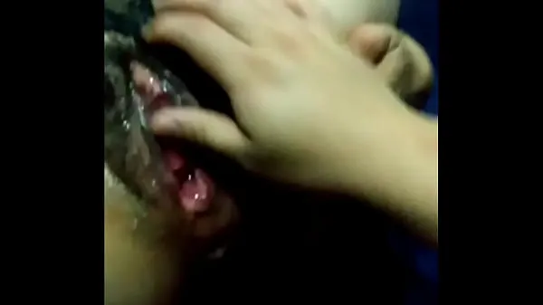 HD Wife masturbates and has simultaneous squirting sürücü Tüpü