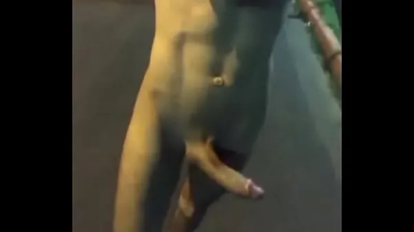 HD Skinny naked on the street ổ đĩa ống