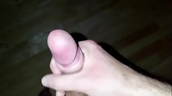 Unidad de masturbación amateur y semen y mucho esperma en el suelo HD Tube