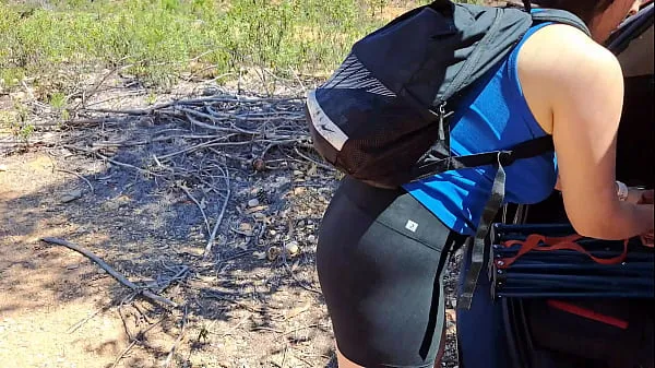 Tube d’entraînement HD Enfoncer le cousin de mon ami dans une forêt en plein air