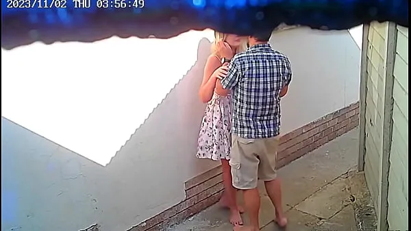 HD Cctv camera caught couple fucking outside public restaurant 드라이브 튜브
