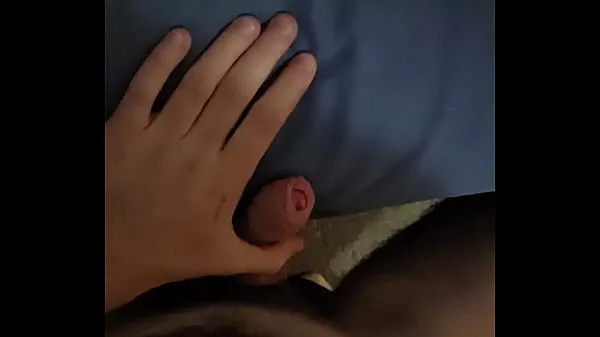 HD Jerking off on roommate's bed drev Tube