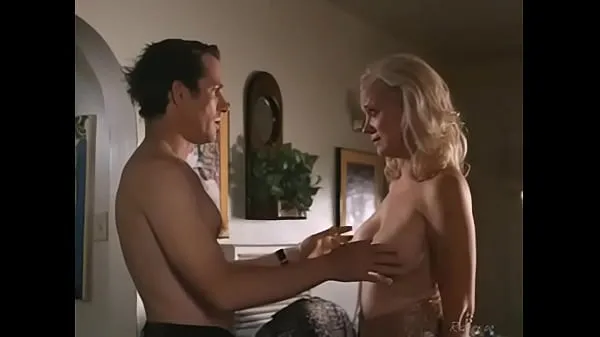 Tube d’entraînement HD Sally Kirkland baise par